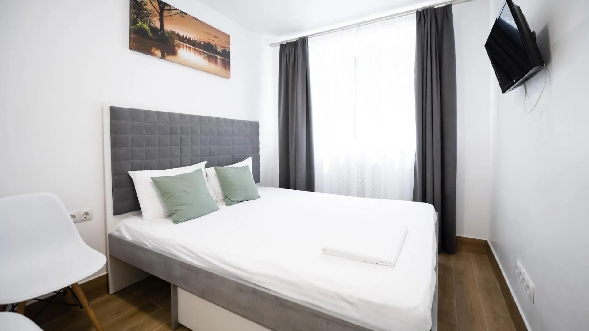 Апартаменти Myfreedom Поруч Із Метро Вокзальна Kiew Apartment